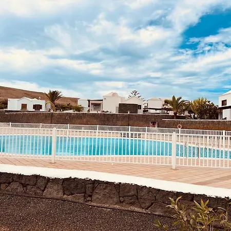 Lovely Atienza 99, Communal Pool, Private Hot Tub Ferienhaus *