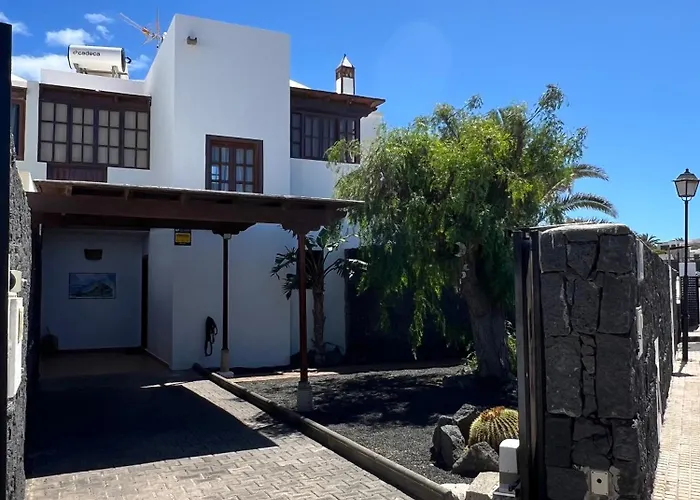 Lovely Atienza 99 With Hot Tub Semesterbostad *