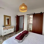 Lovely Atienza 99, Communal Pool, Private Hot Tub Playa Blanca (Lanzarote)