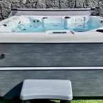 Lovely Atienza 99, Communal Pool, Private Hot Tub Playa Blanca (Lanzarote)
