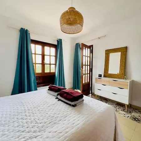 Lovely Atienza 99 With Hot Tub * Playa Blanca