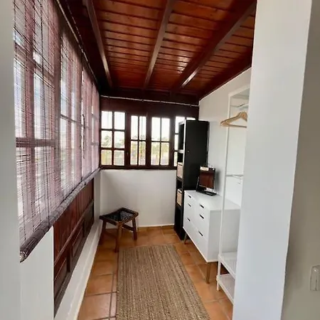 Tatil Evi Lovely Atienza 99 With Hot Tub Playa Blanca