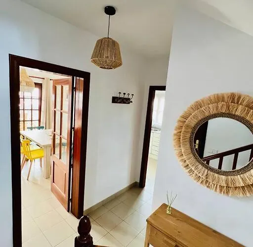 Lovely Atienza 99 With Hot Tub בית נופש פלאיה בלנקה