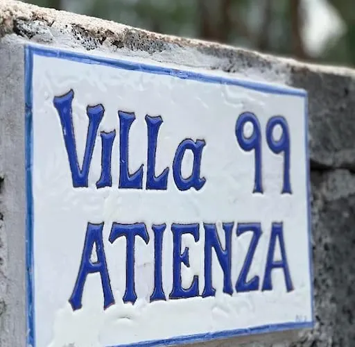 Lovely Atienza 99 With Hot Tub 펜션