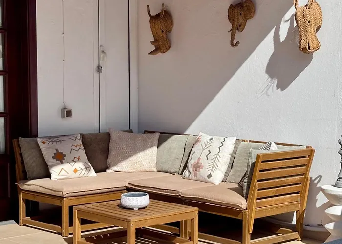 Lovely Atienza 99 With Hot Tub 펜션